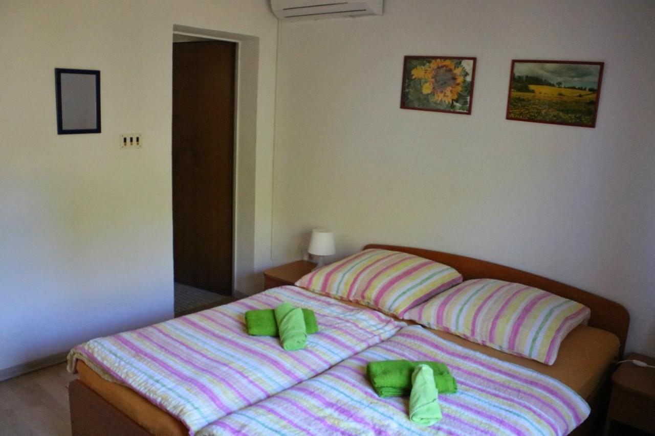 Apartments & Rooms Neno Tribanj-Kruscica Esterno foto